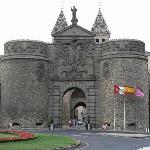 Puerta nueva de Bisagra